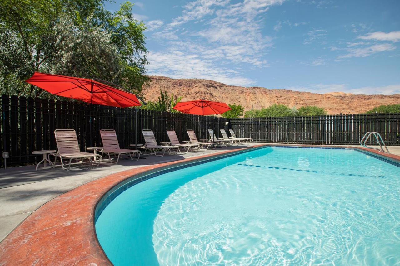 Sun Outdoors Moab Downtown Hotel Екстериор снимка